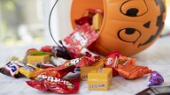 Sewing needles found inside Halloween candy in Maryland neighborhood