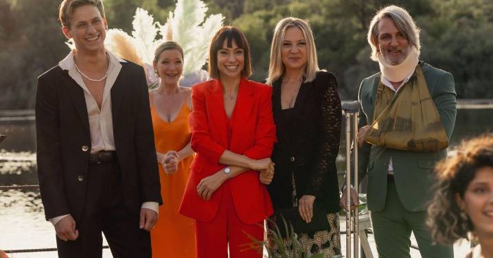 ‘Todos los lados de la cama’: el derecho a la comedia