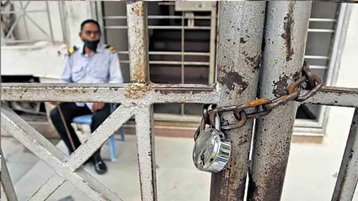 Telangana Private Colleges Bandh Continues Over Fee Reimbursement