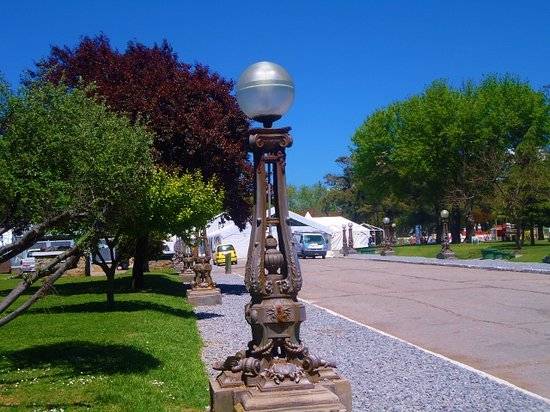 Llega “Latente”, lecturas en silencio y charla en Plaza Mitre