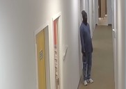 Buscan a sospechoso armado tras robar a miembros de una iglesia en Montgomery