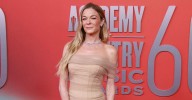 LeAnn Rimes Clarifies If She Got a Boob Job For ‘9