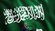 Politico: La economía de Trump se parece cada vez más a la de Arabia Saudita
