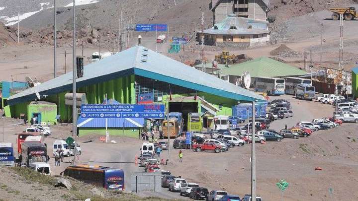 Aumentó casi 11% el turismo emisivo y 2 de cada 10 viajeros fueron a Chile