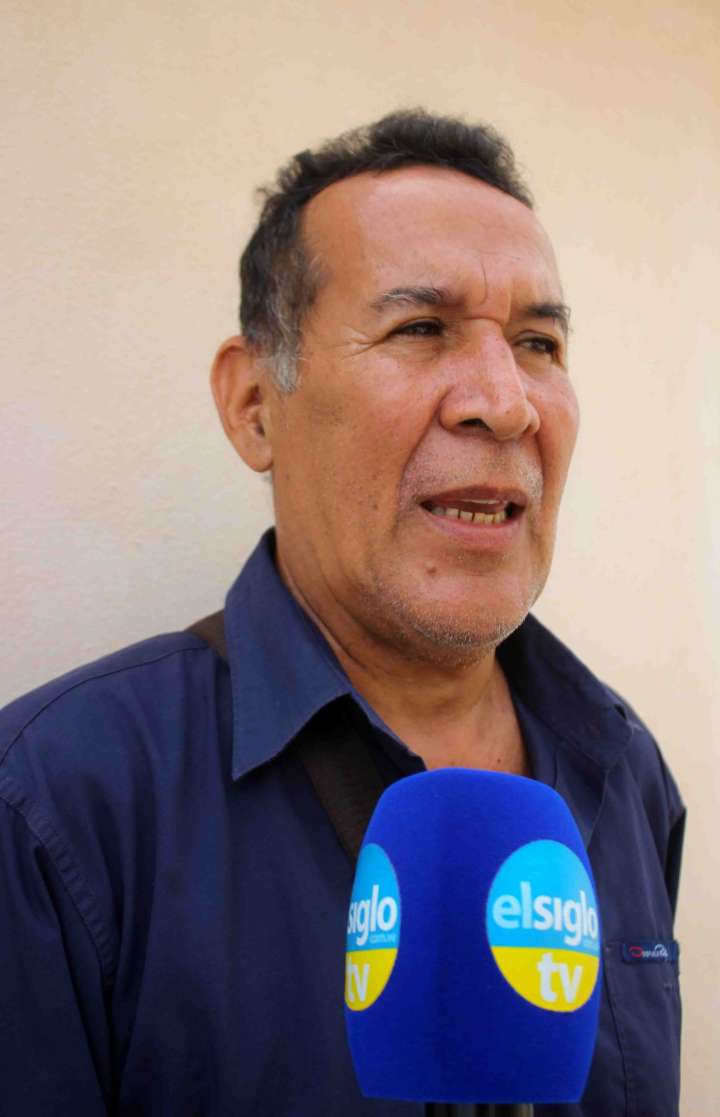 Una mano amiga para Julio Rodríguez