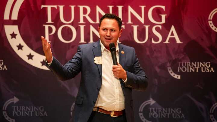 Former lawmaker pleads guilty to forging petition signatures