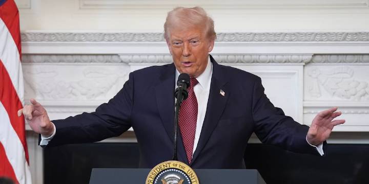 Prosecutor: Trump pardons won’t impact Georgia election interference case