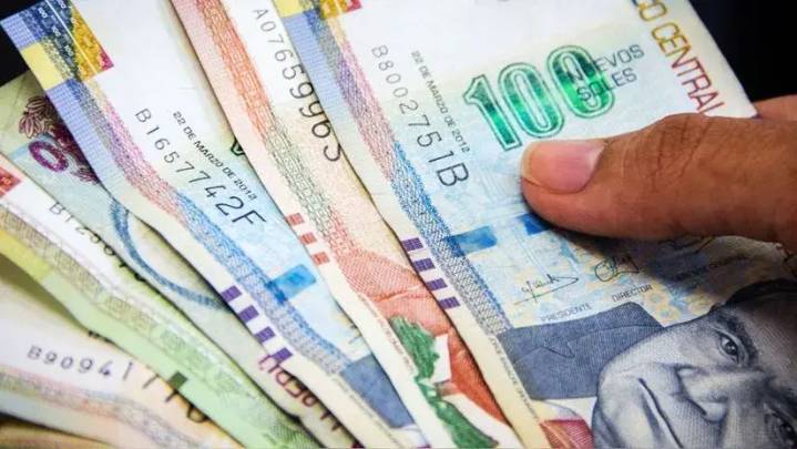 ¿Cuánto ganaría si invierto S/ 100 de mi AFP en factoring?