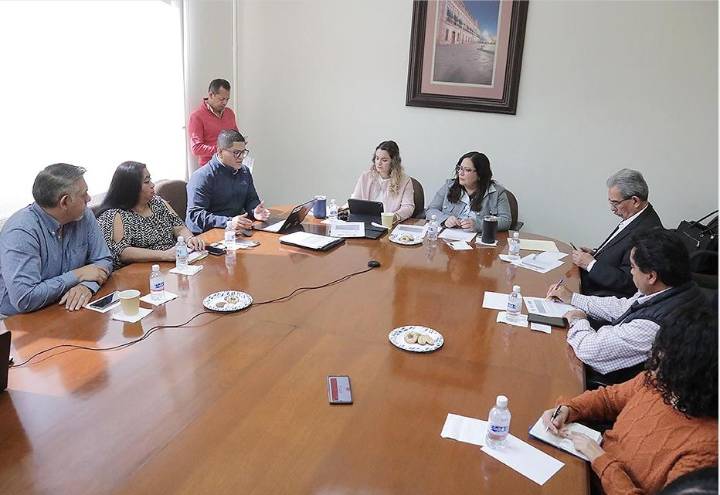 Insiste Zermeño en no acudir a reunión con Legisladores