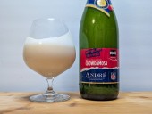 The NFL endorsed a ‘Chowdamosa’ for Patriots fans. I drank it so you don’t have to