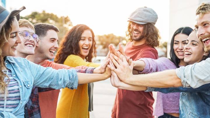 ¿Busca prácticas? Empresas abren vacantes para estudiantes en Colombia