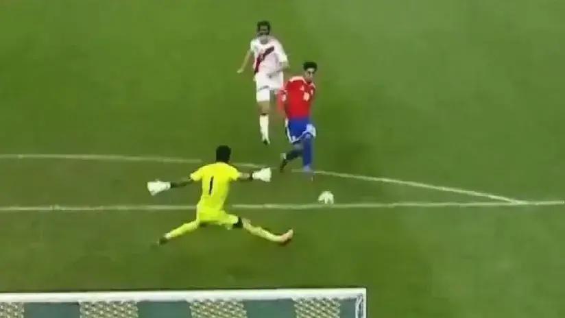 Jairo Concha perdió la pelota y Osorio anotó el 2-1 de Chile contra Perú en amistoso internacional [VIDEO]