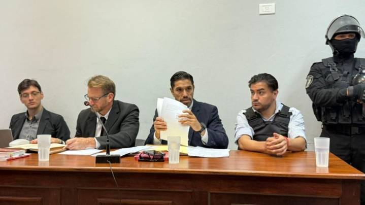 Juicio en Corrientes: la Fiscalía busca desestimar la "emoción violenta" en el doble ataque del policía Medina