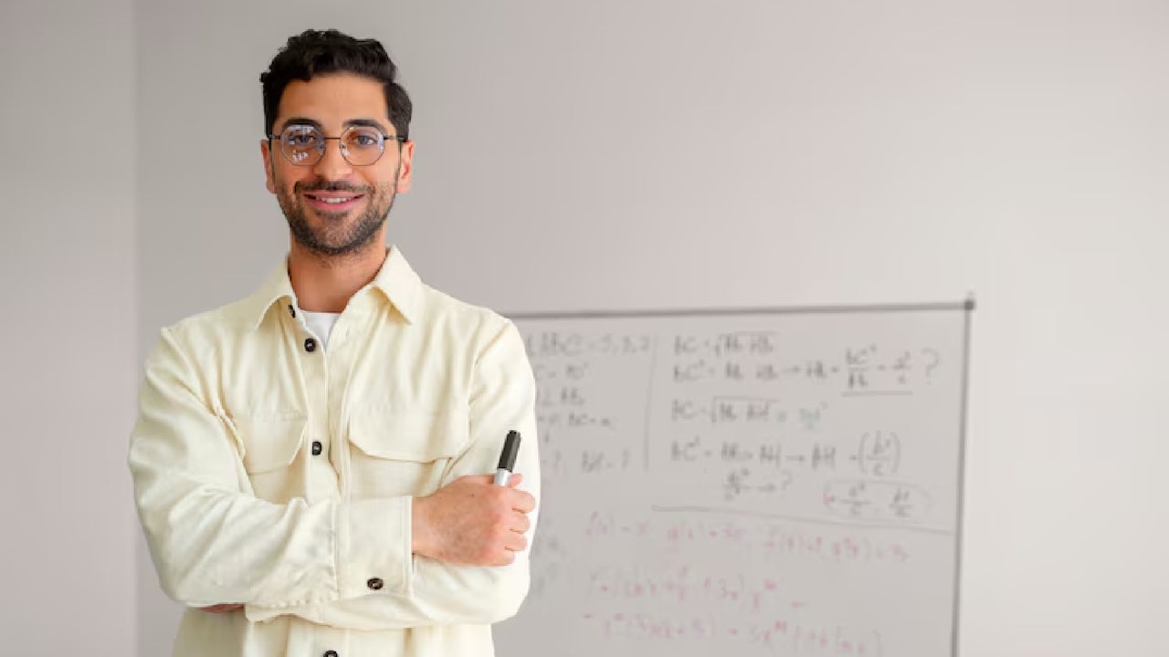 Docentes en Colombia podrán subir de nivel y salario: Mineducación inició el proceso 2025