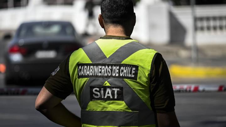 Dos jóvenes muertos en violento choque frontal en Tiltil