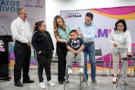 DIF Saltillo entrega 150 aparatos auditivos más con el programa ‘Te Escucho con Amor’