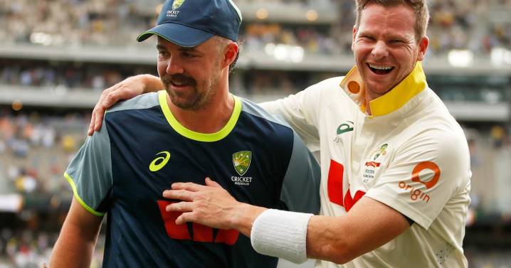 An explosive century: How Australia turned the first Ashes test on its Head