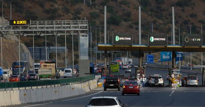 Cámara apoya legislar proyecto que termina con las sanciones para quienes circulan sin TAG