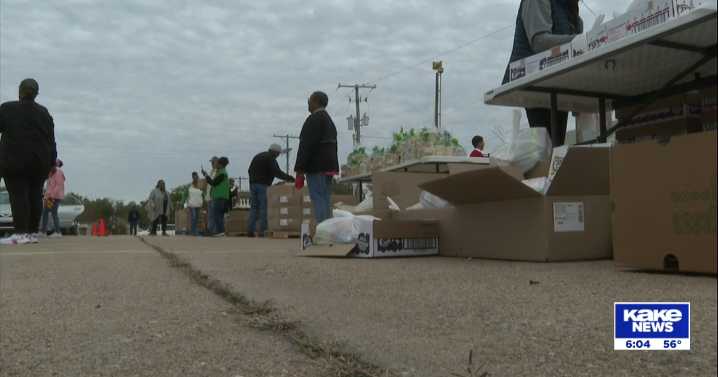Wichita church assists hundreds of families ahead of potential SNAP benefits pause