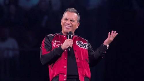 Sebastian Maniscalco jokes about Jeff Bezos and more in new Hulu special 'Sebastian Maniscalco: It Ain't Right'