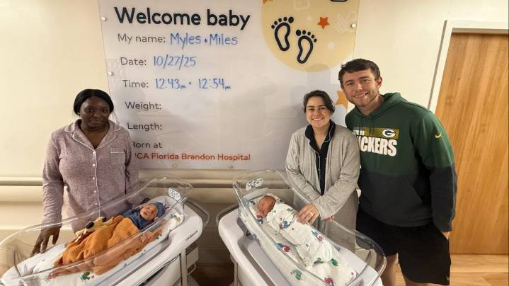 Two baby boys with same name born minutes apart at same hospital