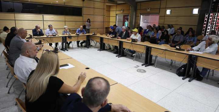 Oposición propuso "gran acuerdo nacional" ante tensiones con EE.UU.