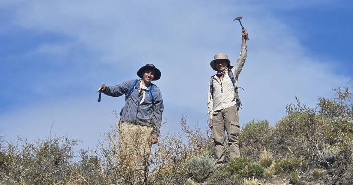 Mapas y descubrimientos geológicos en Río Negro: estudiantes de UNRN realizaron prácticas cerca de Ruta 40 y Ruta 23
