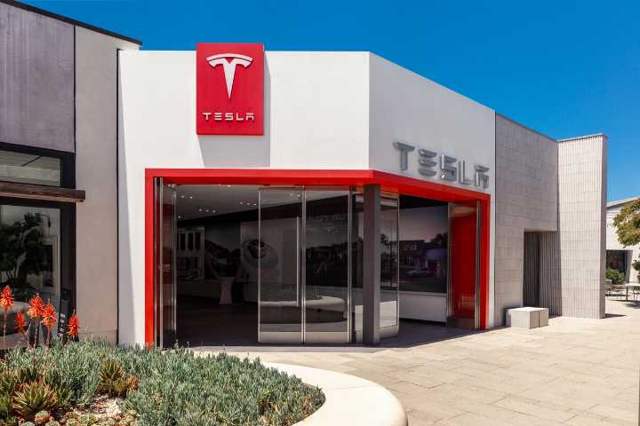 Tesla recibe permiso para operar como empresa de red de transporte en Arizona