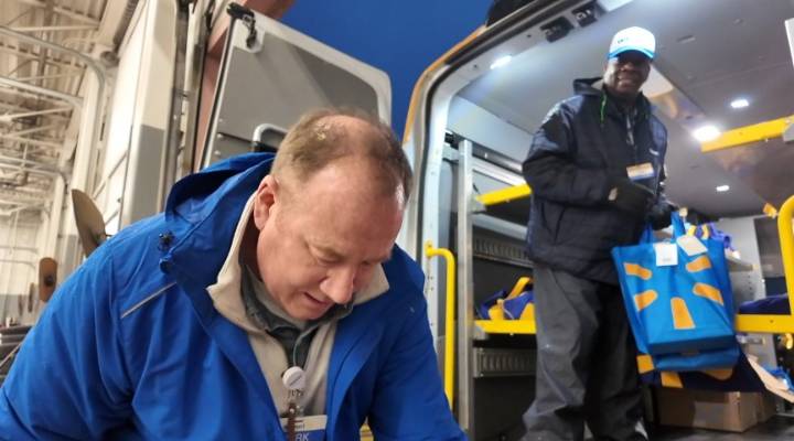 Walmart kicks off Who-Knew-Ville Campaign, delivers gifts to Southport neighborhood