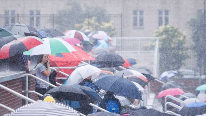 Potential severe storms to move through Louisville area. Here's where