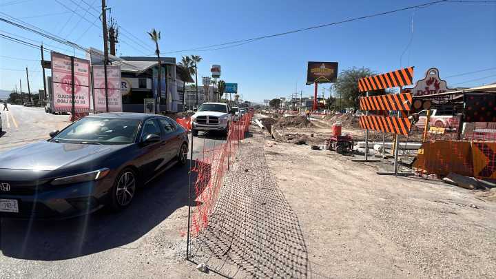 Aplican sistema de circulación 'uno por uno' en obra Abastos-Independencia, piden respetar medida