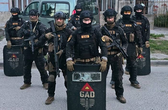 Detuvieron a un hombre por golpear y amenazar a su expareja