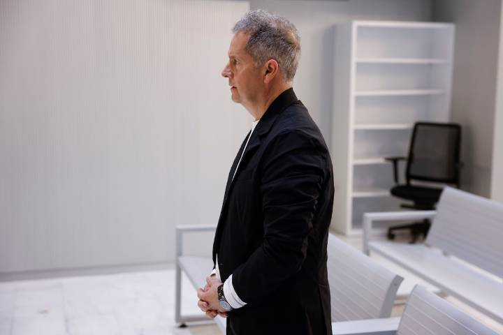 El exconcejal de Marbella Carlos Fernández pagará una multa para evitar la cárcel tras estar huido 19 años de la justicia