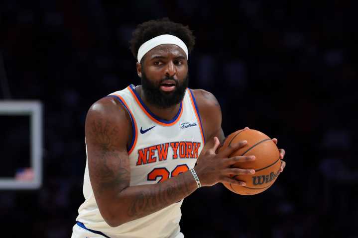Knicks could be without shot-blocking center due to an illness