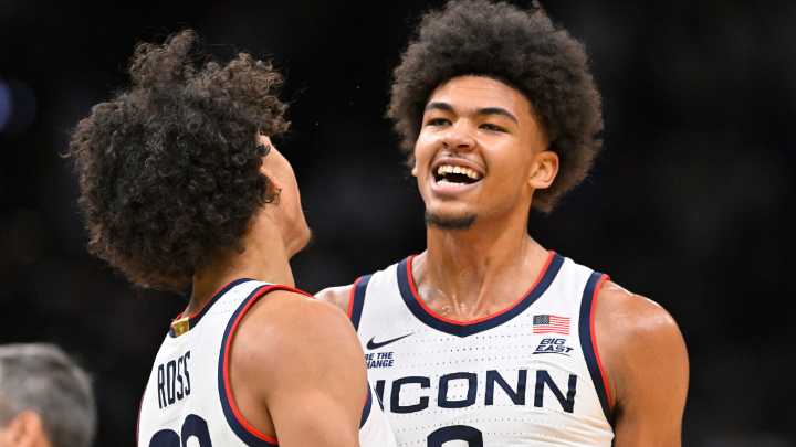 Where to watch UConn vs. Arizona: TV channel, stream, odds, spread, prediction, pick