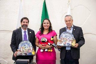 Fortalece Lupita Cuautle vinculación con Universidad Ibero Puebla