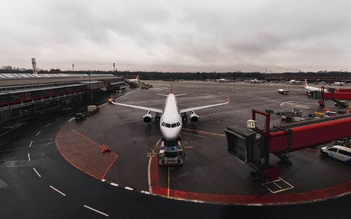 Empresa mexicana ASUR le compra 20 aeropuertos a compañía brasileña