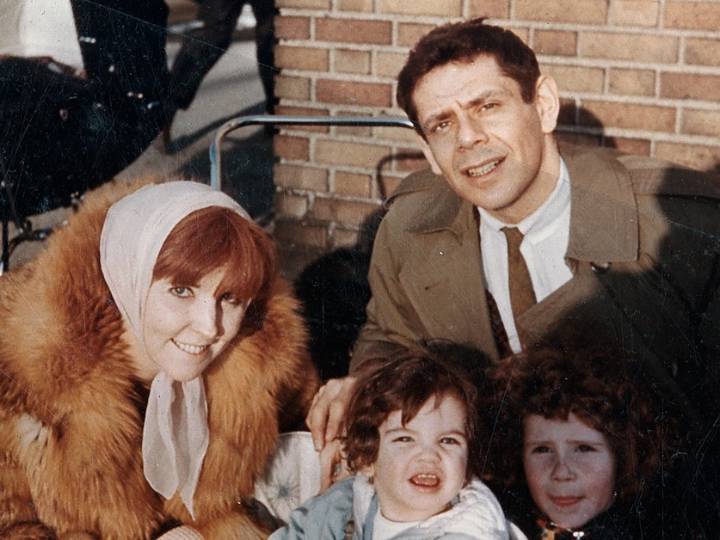 In Ben Stiller's showbiz family, there was little separation between home and stage