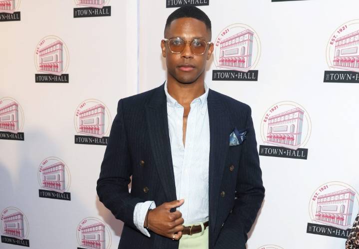 'Lion King' star among displaced after 5