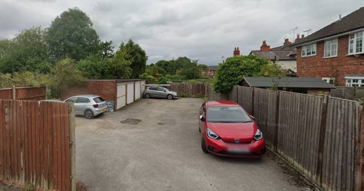 Opposition to new bungalow planned for land at heart of historic Solihull village
