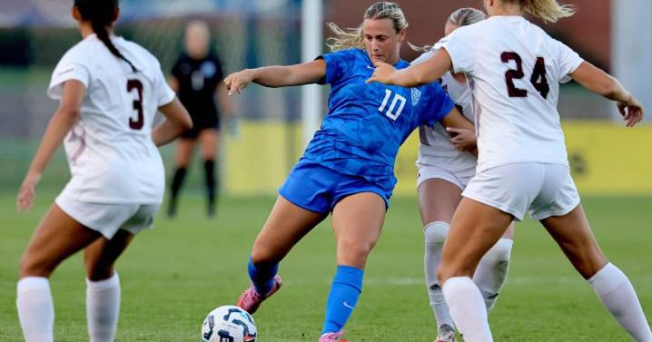 NCAA streak looks over for SLU women's soccer after loss