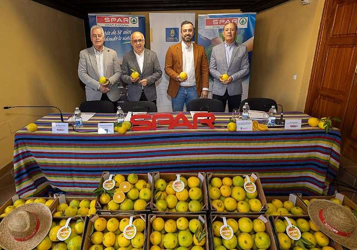 SPAR Gran Canaria asegura un año más la comercialización completa de la naranja de Telde