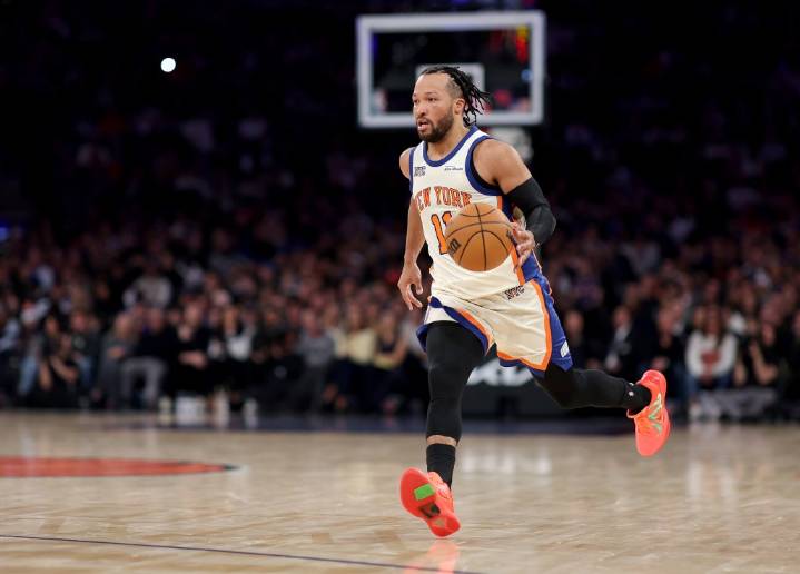 Knicks’ Jalen Brunson shooting again after scary ankle injury