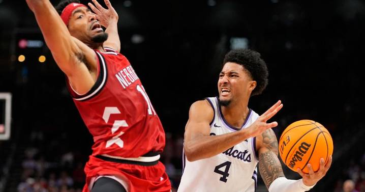 Kansas State's P.J. Haggerty is AP men's player of the week after averaging 31.7 points in 3 games