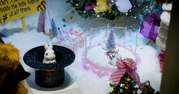 UPDATE: EPB lights up downtown with ‘Snowflakes and Silver Screens’ holiday windows