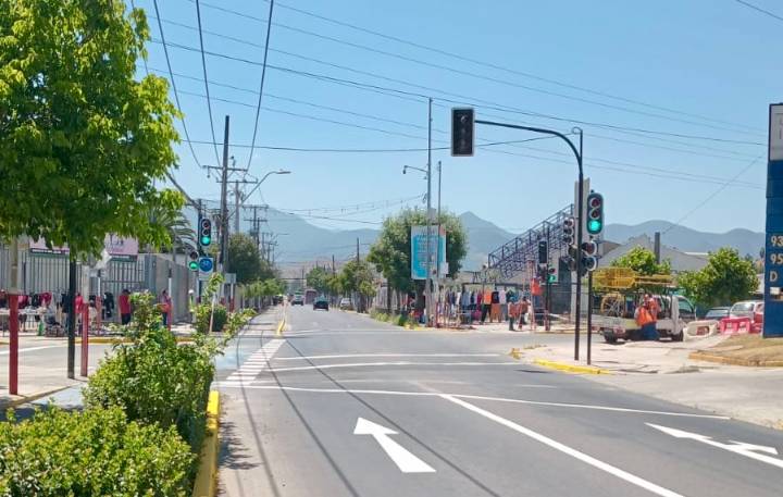 Finalizan trabajos que modernizaron importantes cruces semaforizados de La Calera