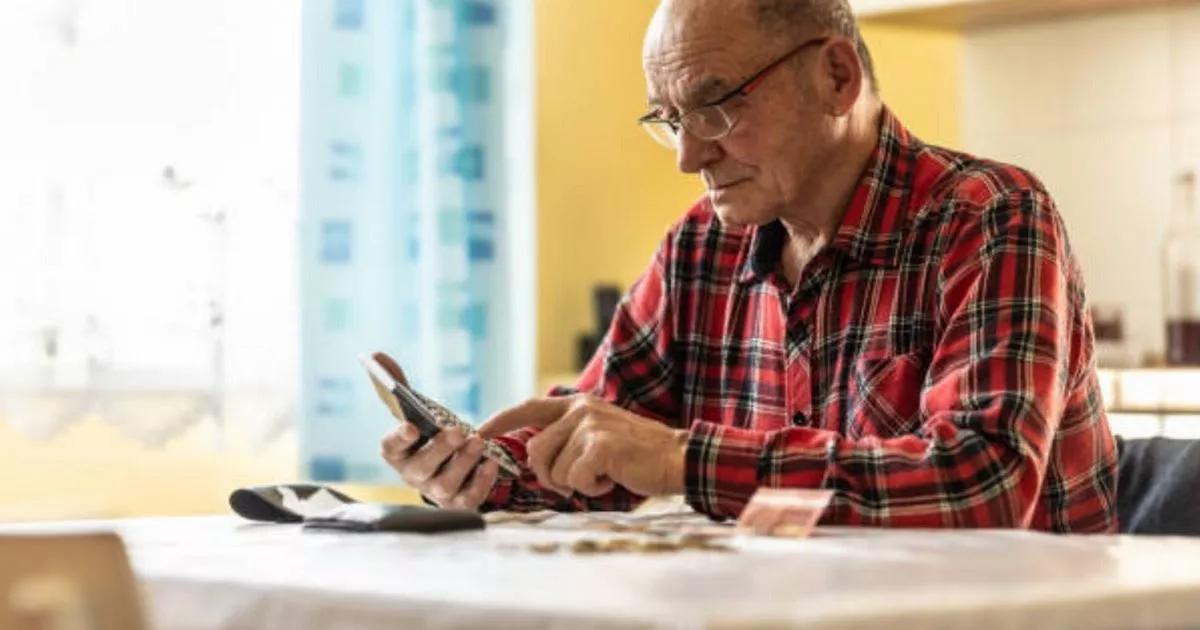 People with private pensions face change to 'cornerstone' rule after 20 years