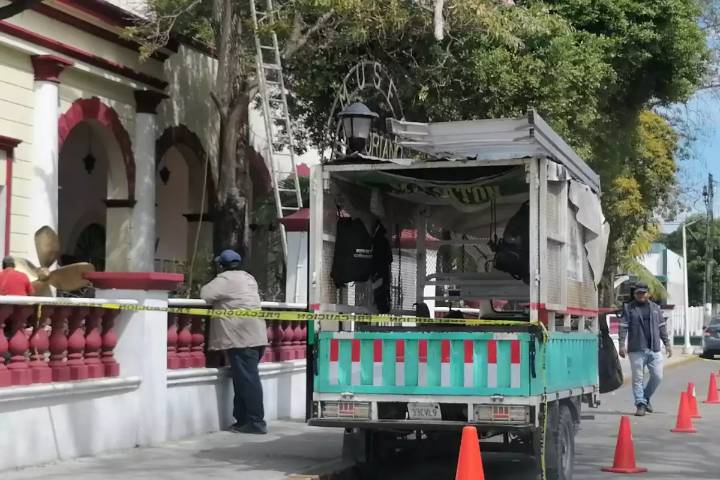 Denuncian cobro doble a choferes municipales tras accidentes en Carmen