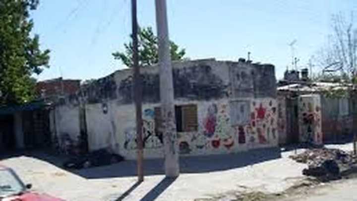 Allanamientos por narcomenudeo en el barrio La Lata: 20 personas detenidas