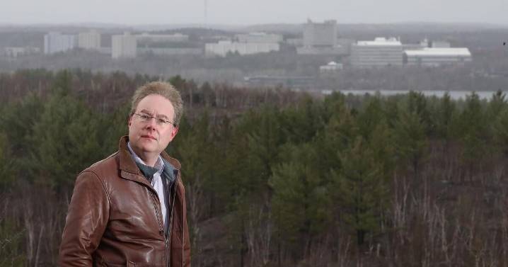 Laurentian faculty launch challenge against Ford government